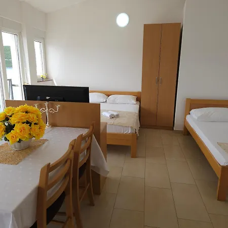 Apartment Cytrus *
